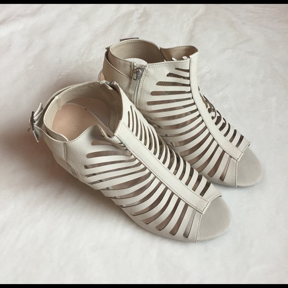 ☀️New York & Company Caged Sandals Size 10 - Picture 5 of 5