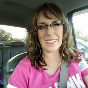 Meet your Posher, Denise