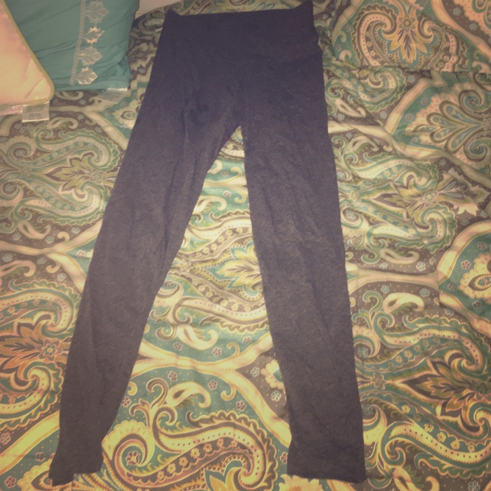 Victoria secret PINK grey leggings sz Xs Worn once