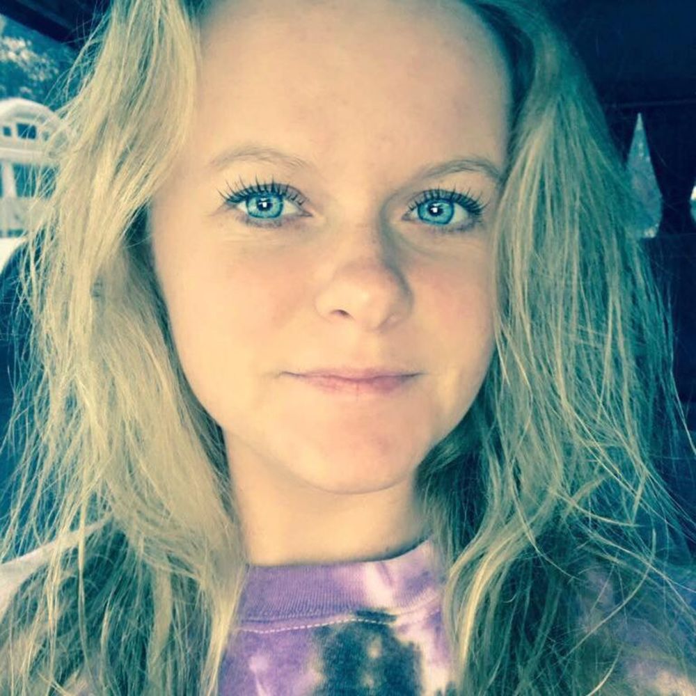 Meet your Posher, Haley