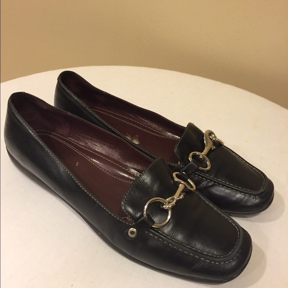 Authentic Ladies Leather Coach Loafers