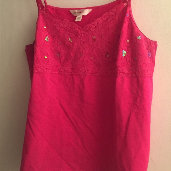 Top - Picture 3 of 3