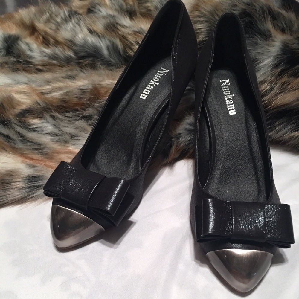 💥SALE💥Nuokanu black leather pumps mirrored heels