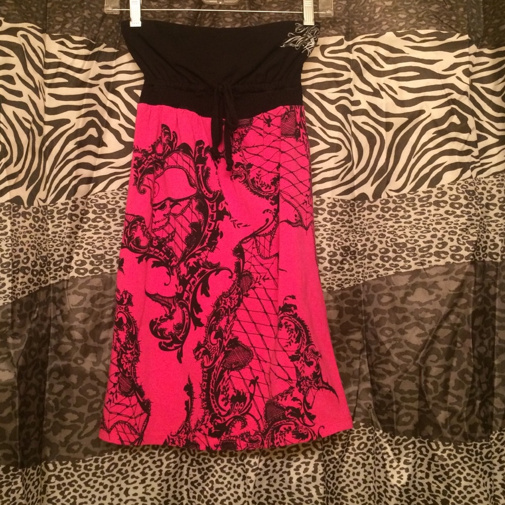 Strapless dress