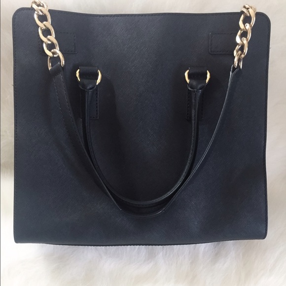 Michael Kors Large Hamilton Saffiano Tote - Picture 2 of 8