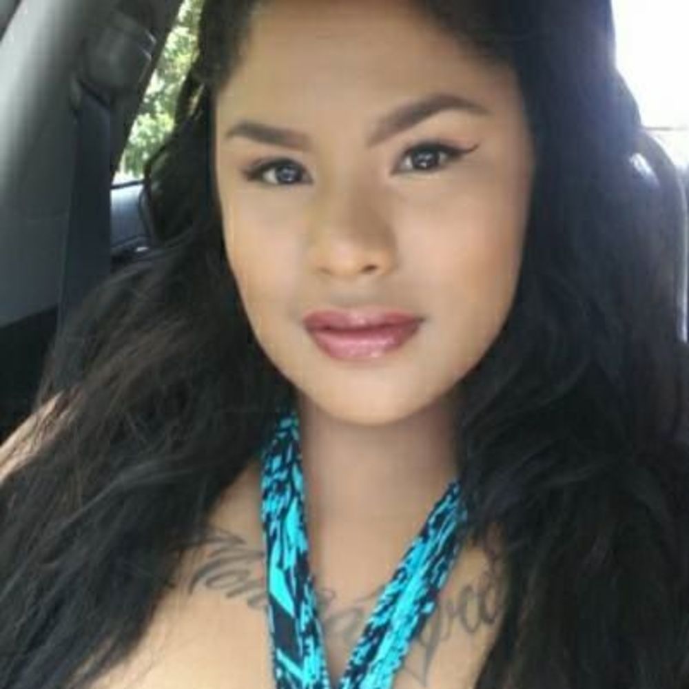 Meet your Posher, Angelica