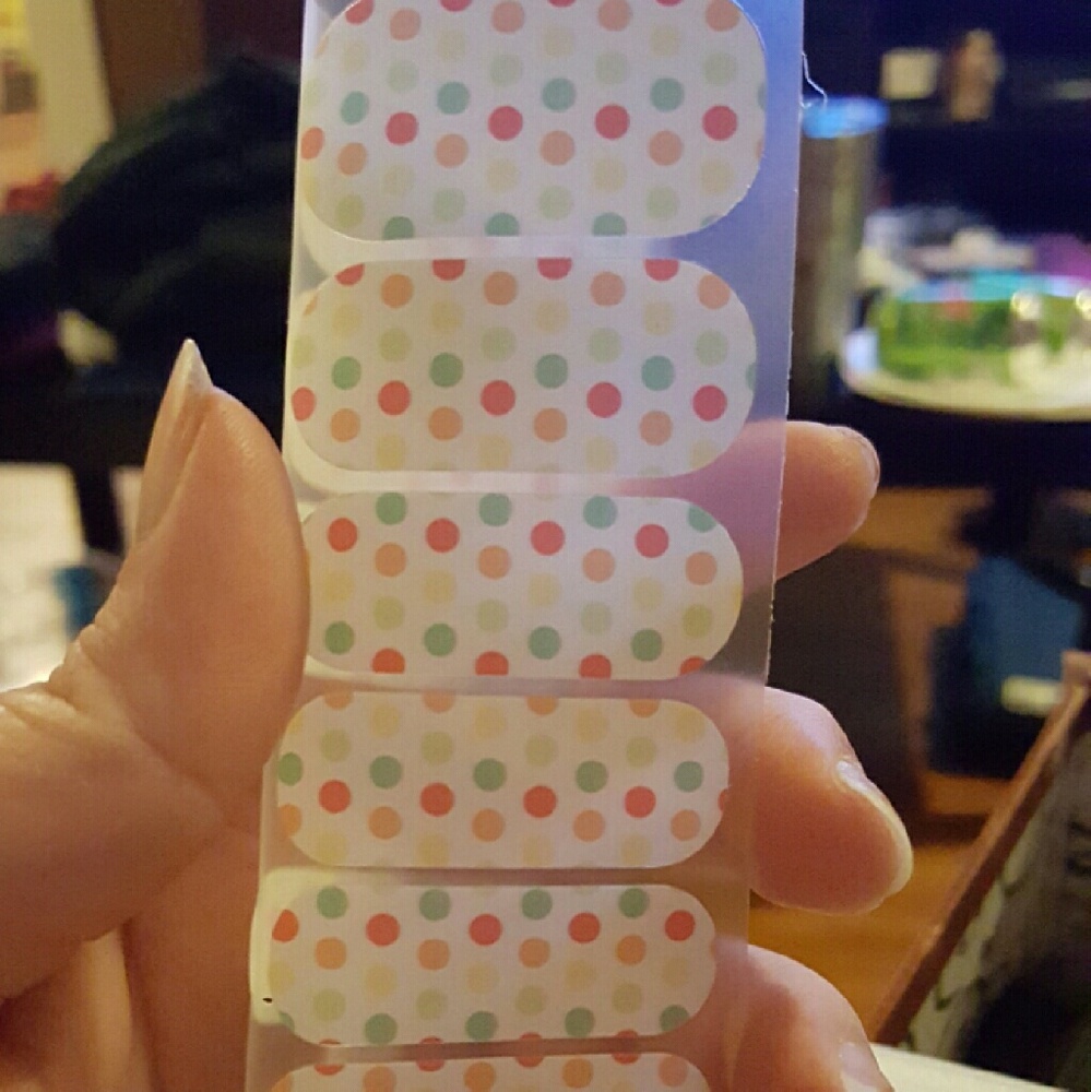 Polka dots half sheet of jamberry wraps