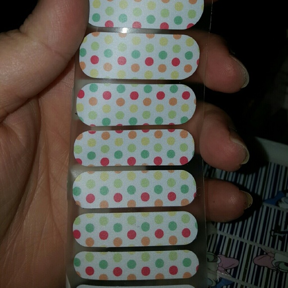 Polka dots half sheet of jamberry wraps - Picture 2 of 2