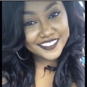 Meet your Posher, Dominique