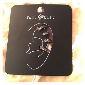 Full tilt ear cuff