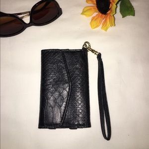 Wrist wallet on SALE!! 🖤
