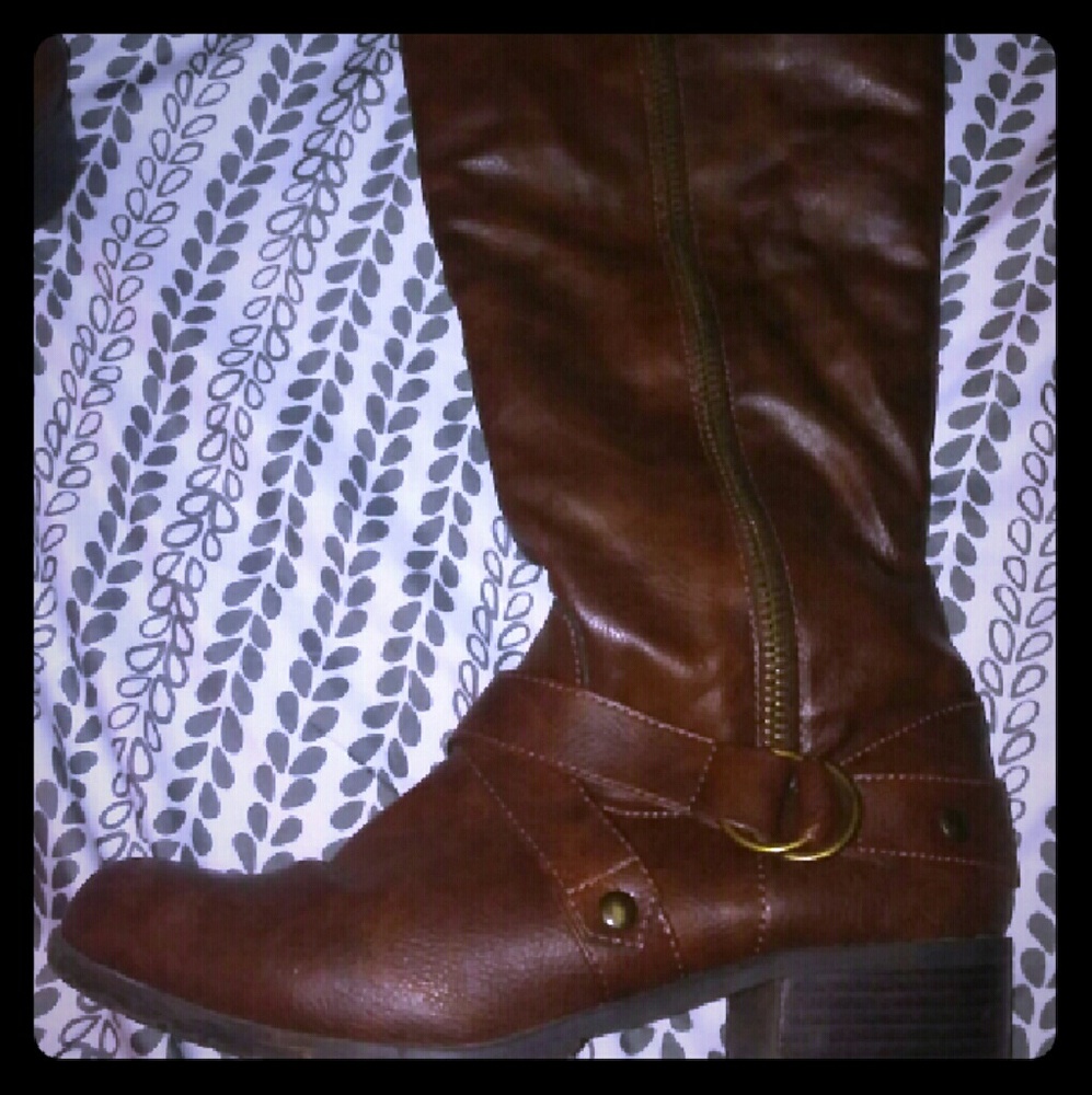 Brown Rampage mercer boots size 8.5