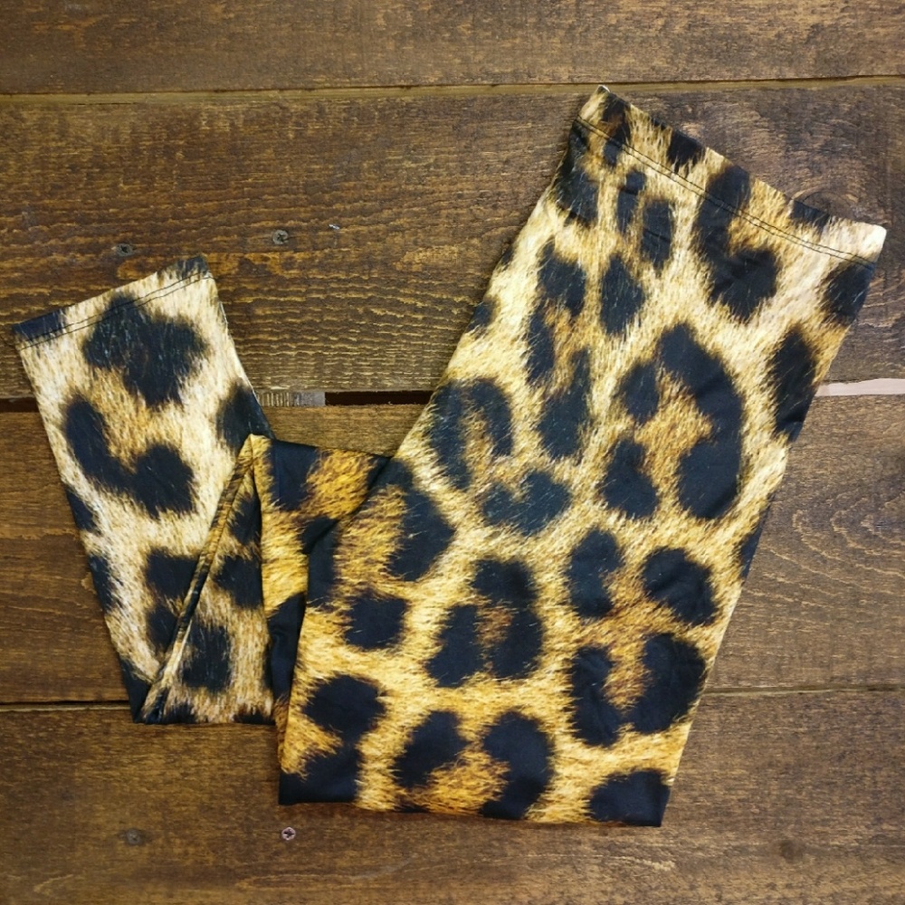 Leggings Leopard Print One Size Buttery & Soft! - Picture 4 of 7
