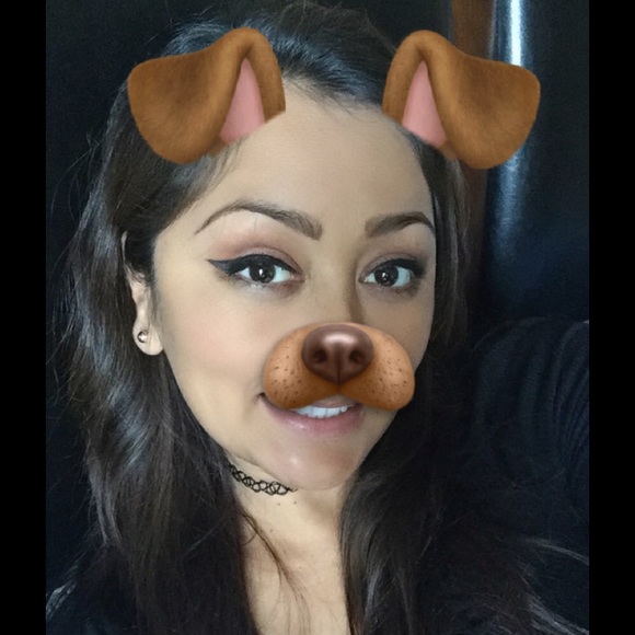 Meet your Posher, Daniela - Picture 1 of 1