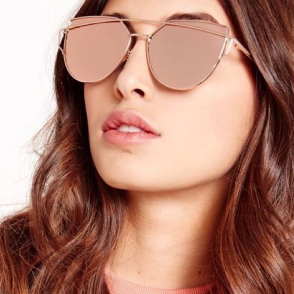 Rose Gold Mirrored Sunglasses