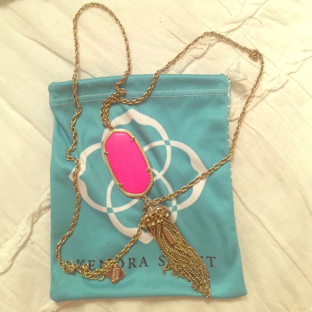 Hot pink Kendra Scott long necklace!