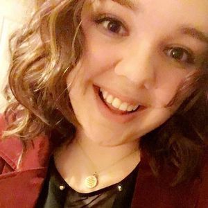 Meet your Posher, Jenna