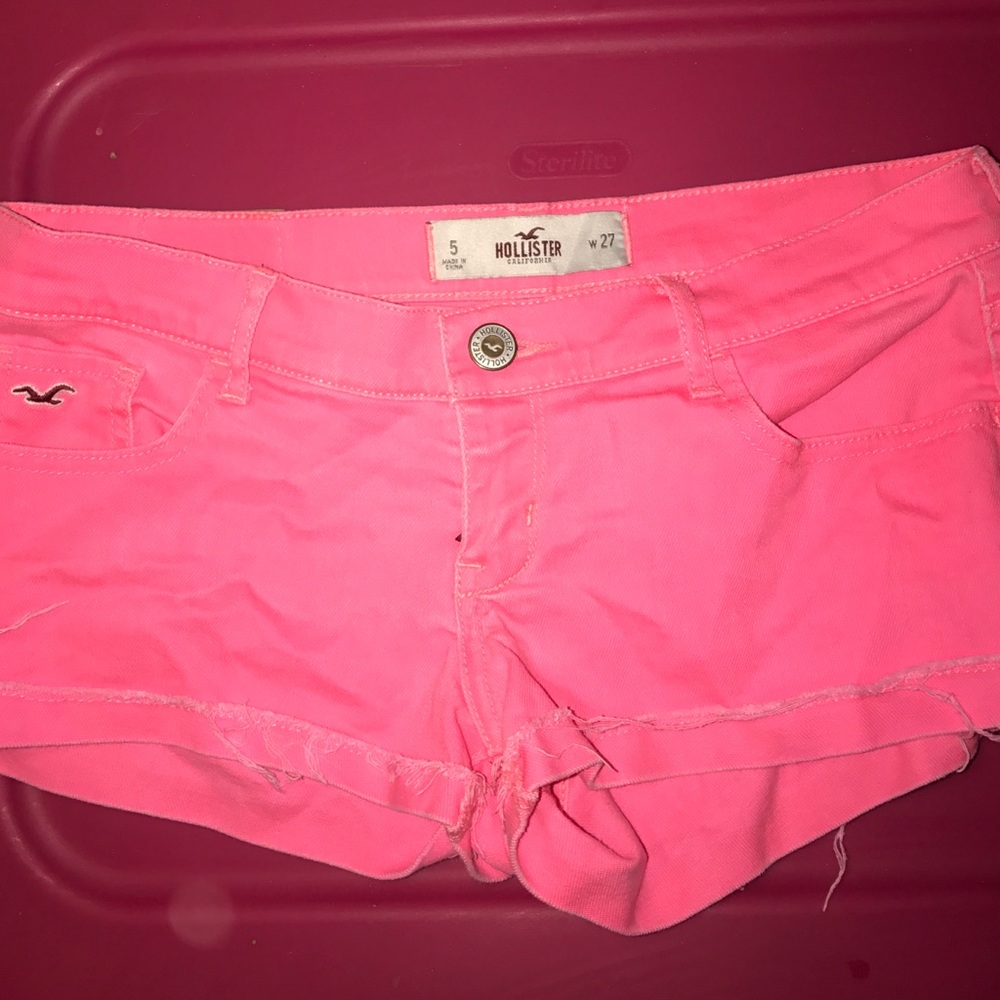 Hollister shorts size 5 (27) neon pink