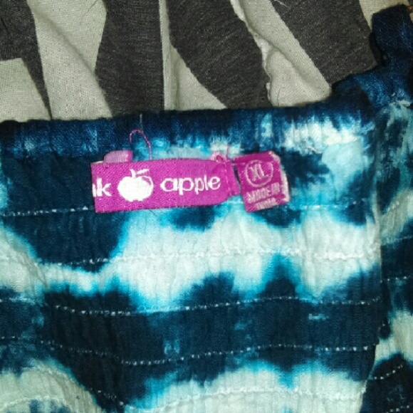 Pink Apple Dress - Picture 2 of 2