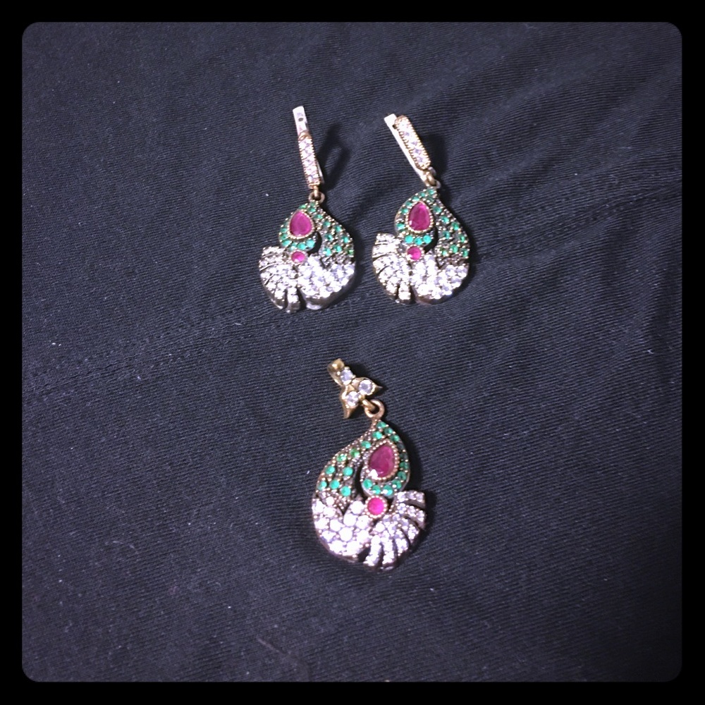 Earring with necklace