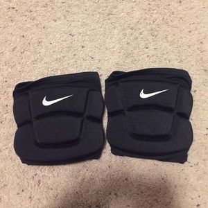Nike knee pads