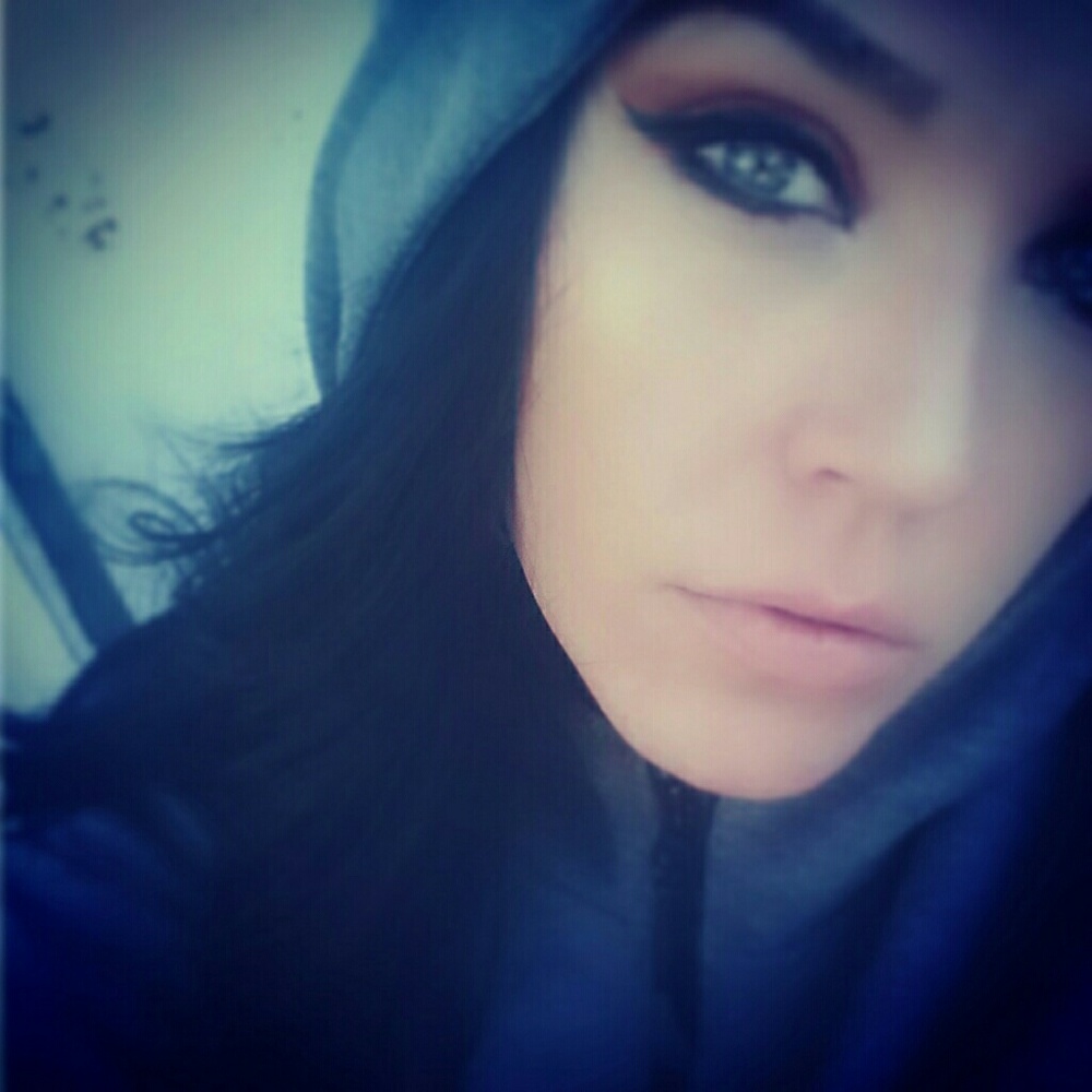 Meet your Posher, Steph