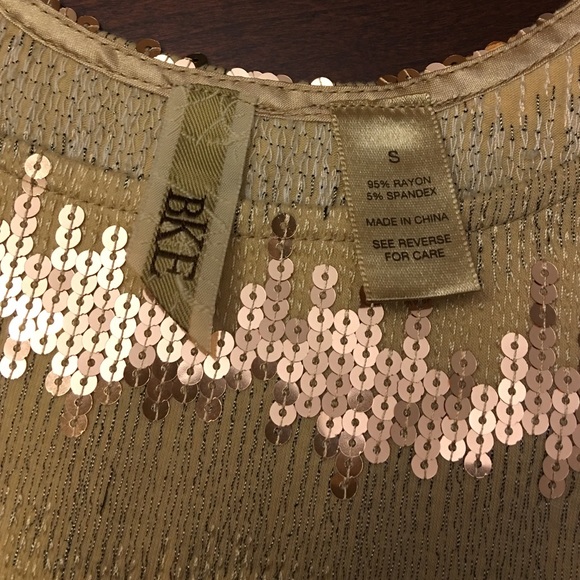 💛BKE Gold Sequin💛Tank Size Small - Picture 2 of 4