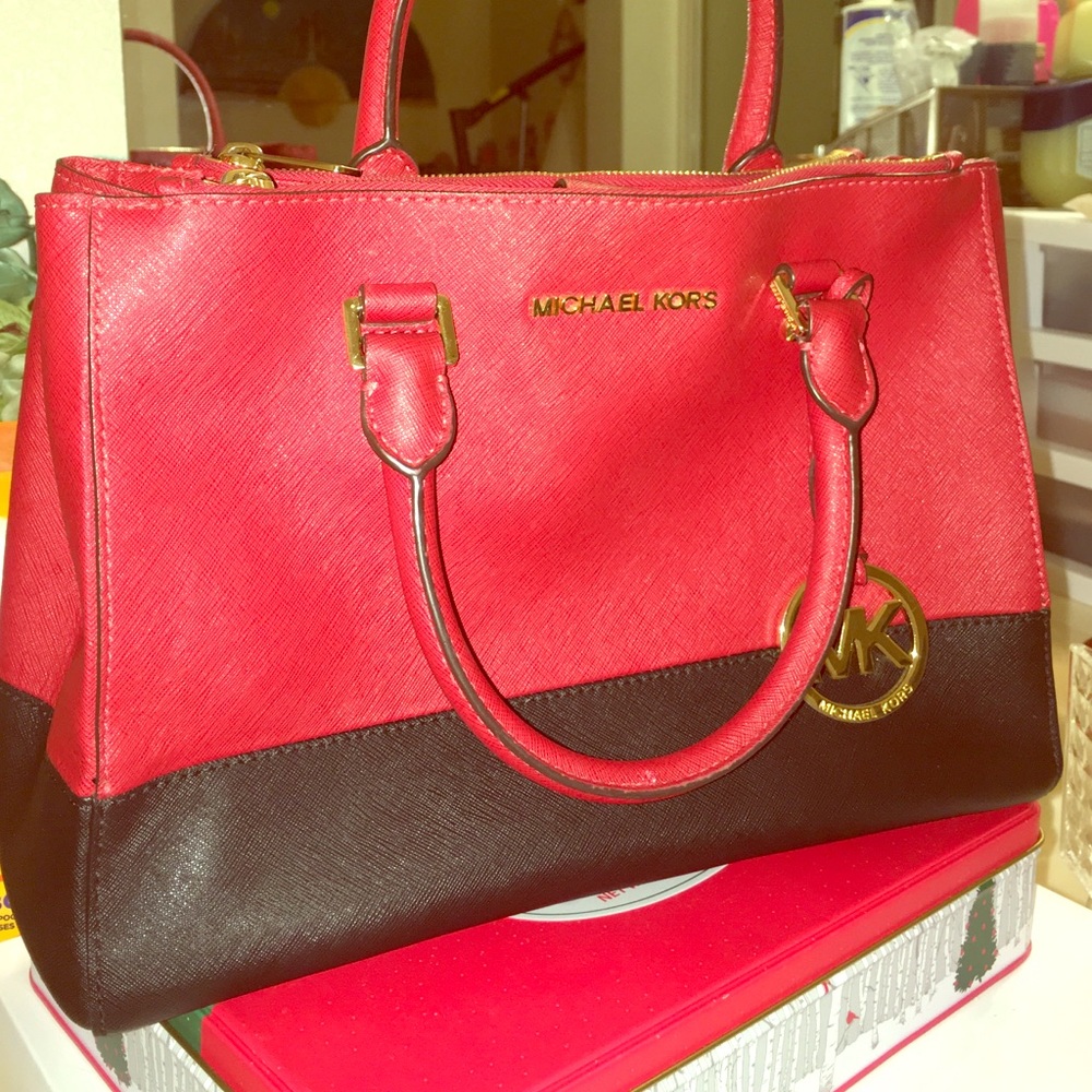 Michael Kors Saffiano Sutton Crossbody Satchel