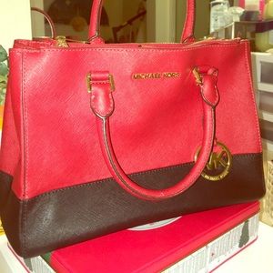 Michael Kors Saffiano Sutton Crossbody Satchel