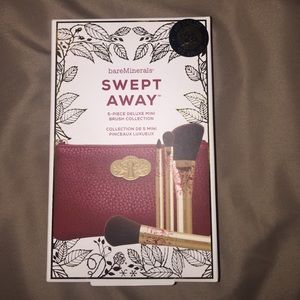 BareMinerals Swept Away Brush Set