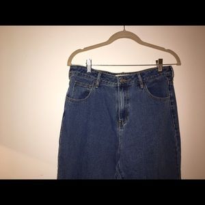 PAC Sun 'mom jeans'