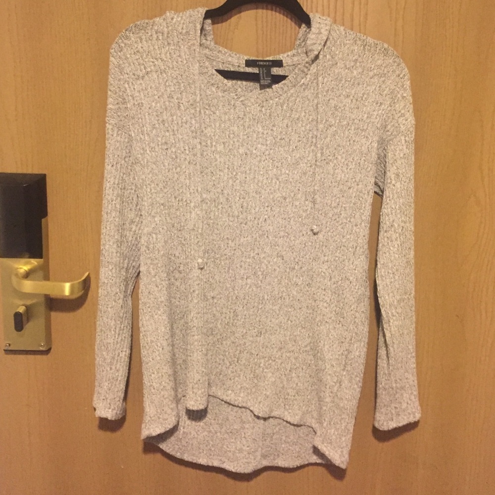 Grey hooded sweater