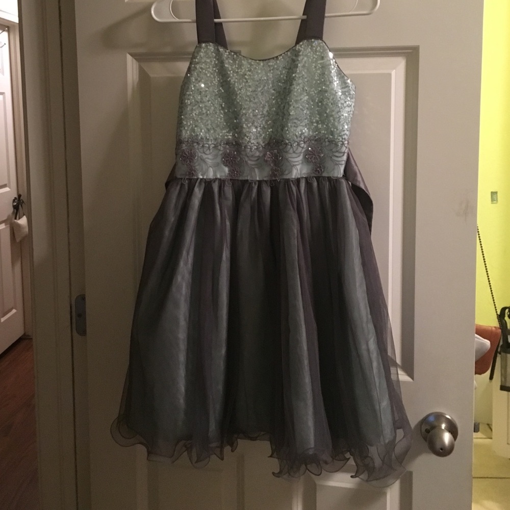 Girls formal dress