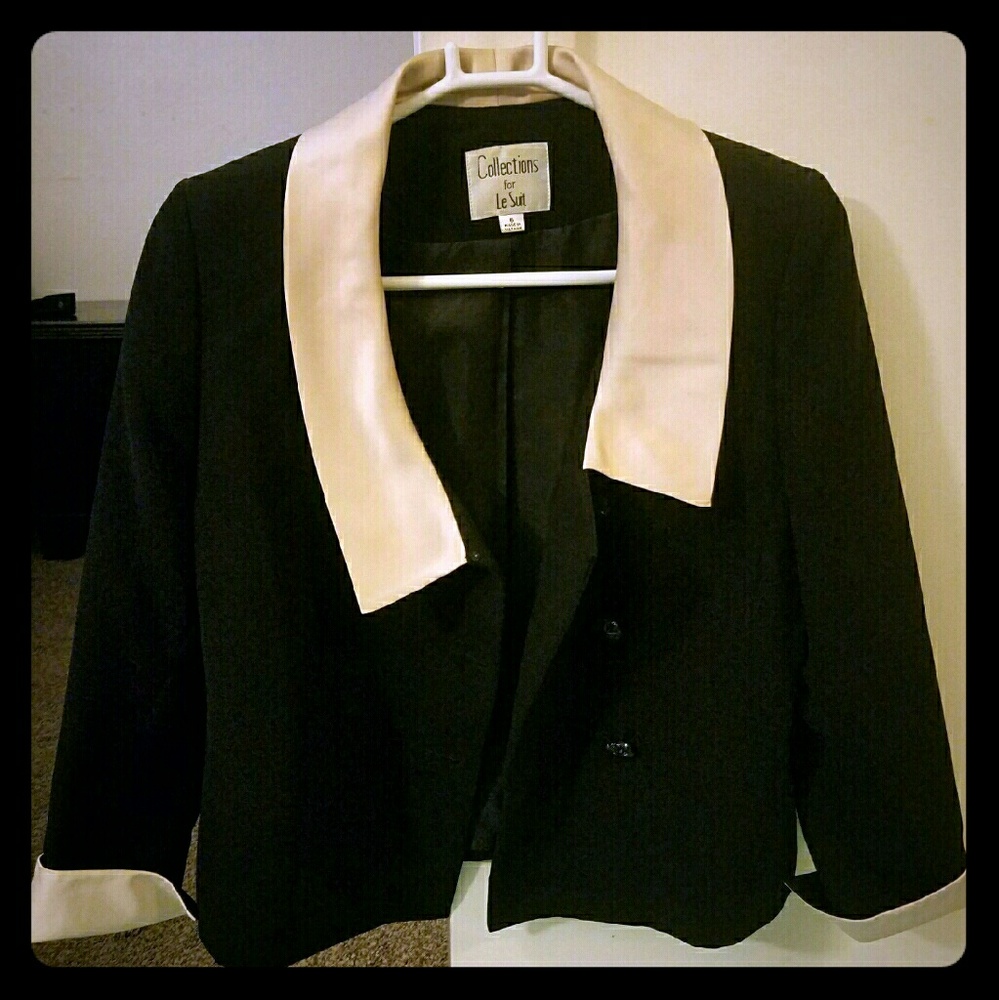 Collections for Le Suit 2 piece business suit