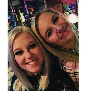 Meet your Posher, Logan