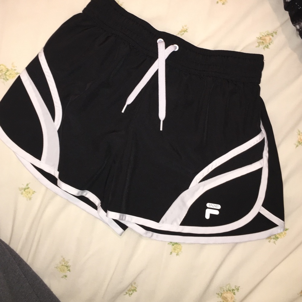 Fils women's xs black running shorts