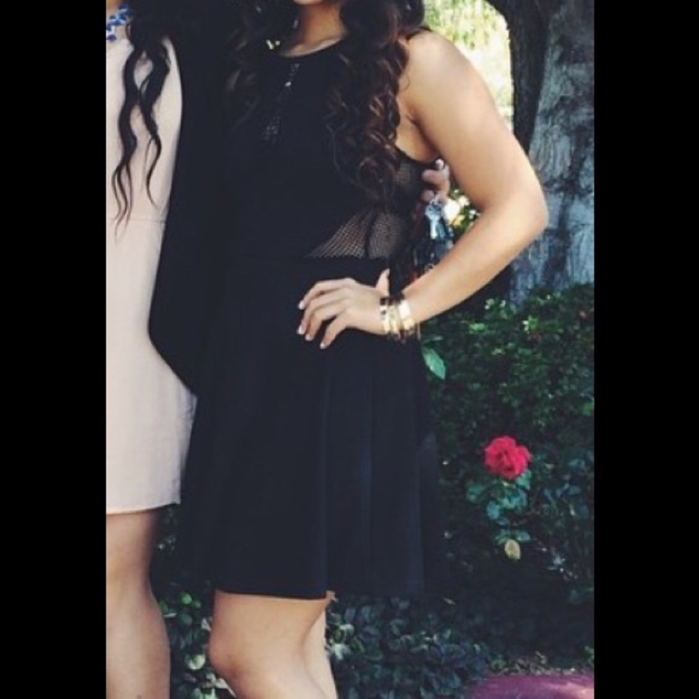 black boutique dress