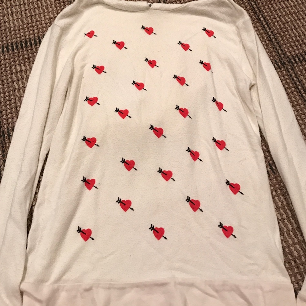Wild fox size S hoodie with hearts