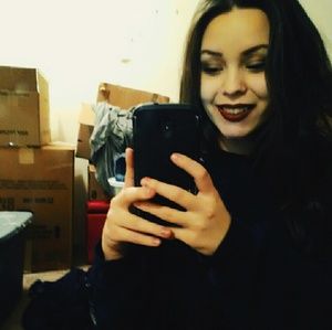 Meet your Posher, Mandi