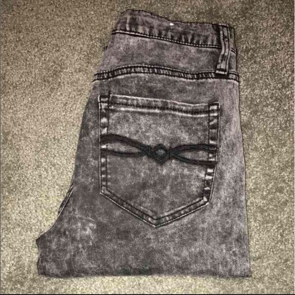 Acid wash skinnies