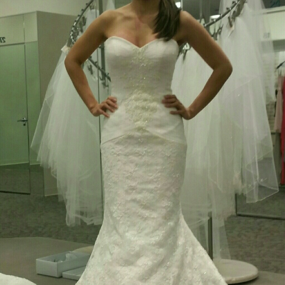 Wedding dress