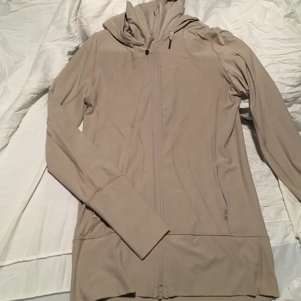 Lulu lemon jacket -taupe color