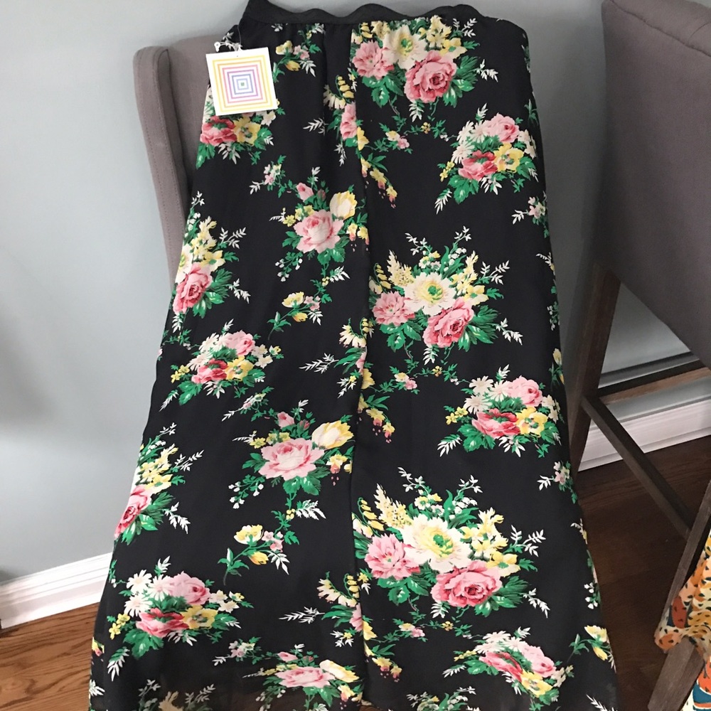 Lularoe Lucy