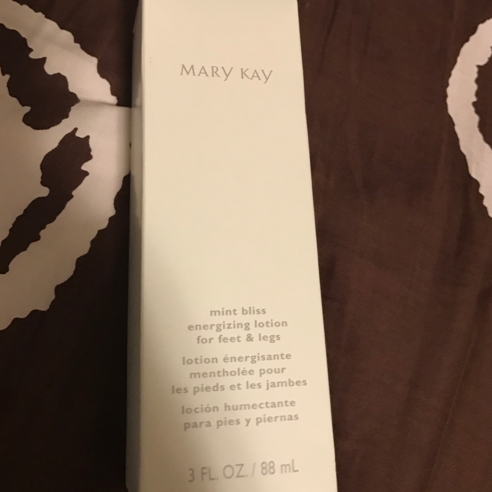 Mary Kay mint bliss lotion