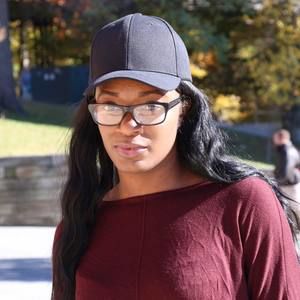 Meet your Posher, Ashley