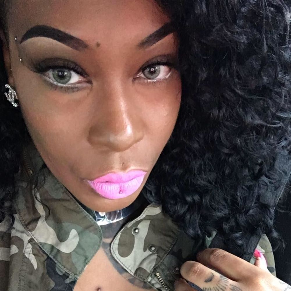 Meet your Posher, Nichelle