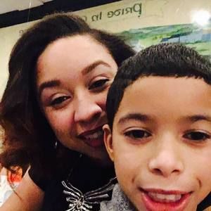 Meet your Posher, Shandolyn