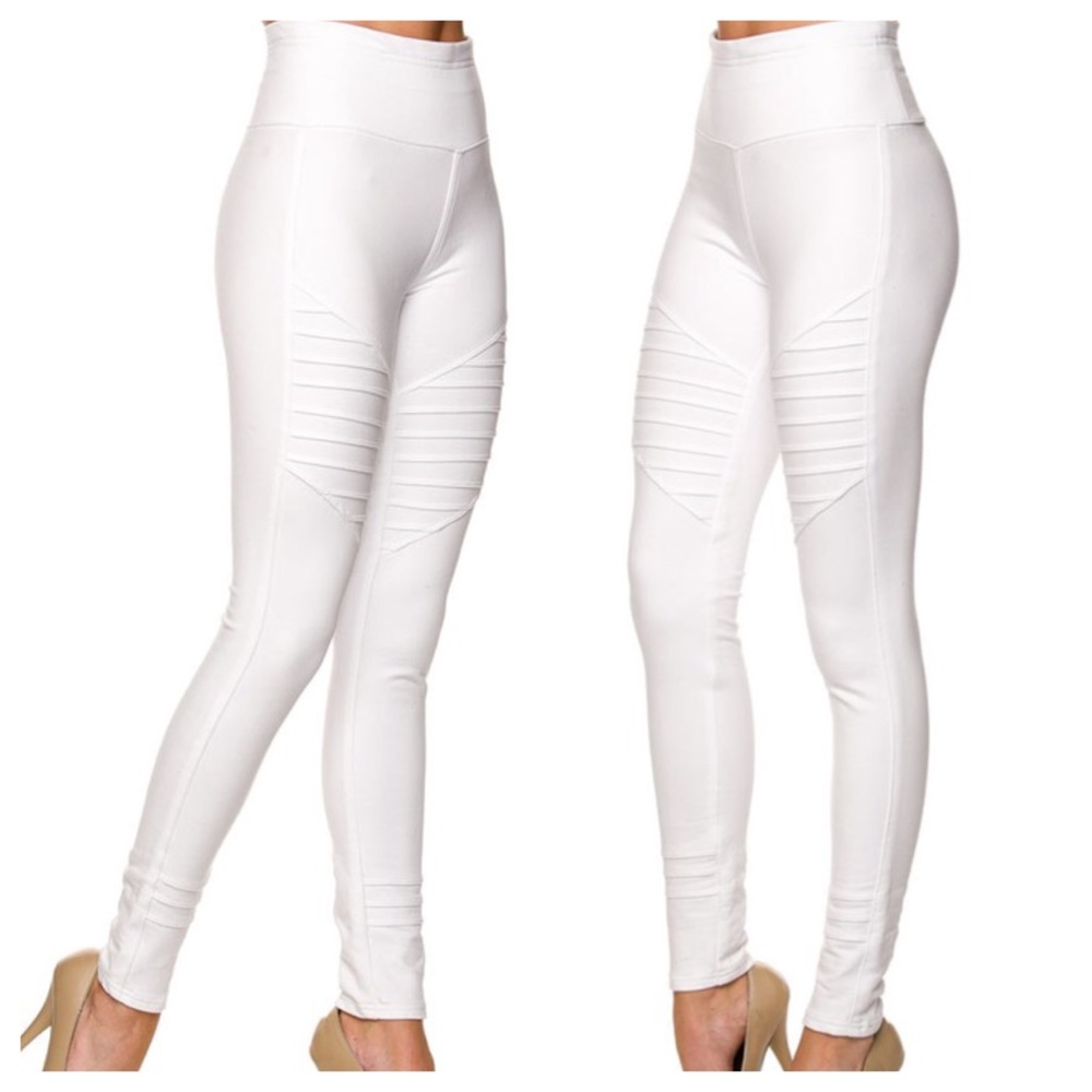 ✨RESTOCKED✨White Moto Jeggings - Picture 3 of 4