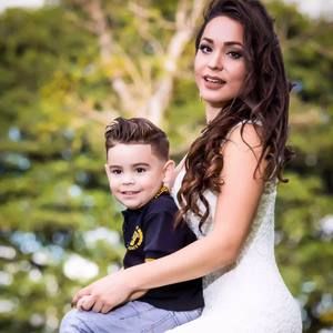 Meet your Posher, Yuliet