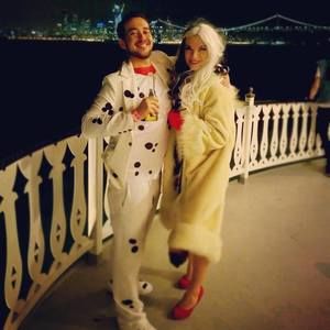 Meet your Posher, Alexandra